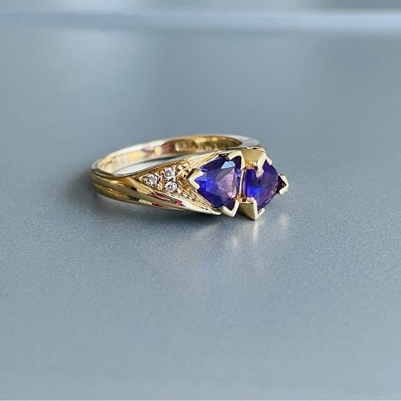 14k Gold Natural Diamond & Amethyst Diamond Two Stone Trillion Cut Ring - Picture 2 of 12